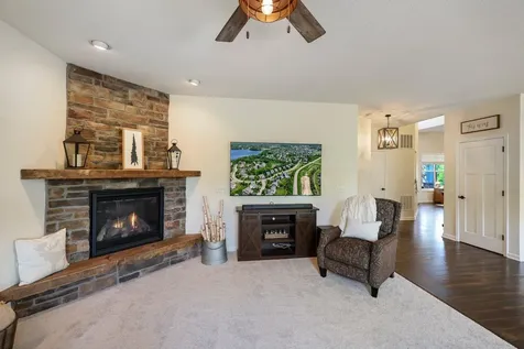 2442 Lacy Lane Victoria MN 55386