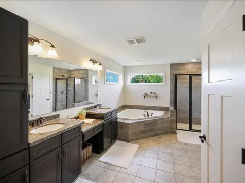 2442 Lacy Lane Victoria MN 55386