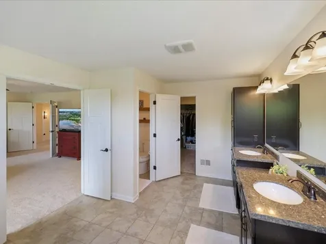 2442 Lacy Lane Victoria MN 55386