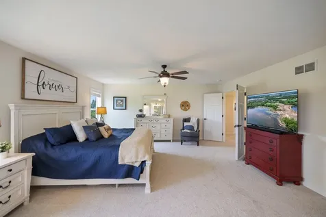 2442 Lacy Lane Victoria MN 55386