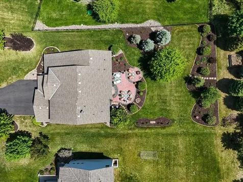 2442 Lacy Lane Victoria MN 55386