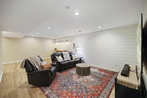 2442 Lacy Lane Victoria MN 55386