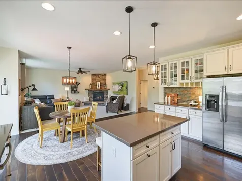 2442 Lacy Lane Victoria MN 55386
