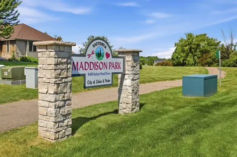 2442 Lacy Lane Victoria MN 55386