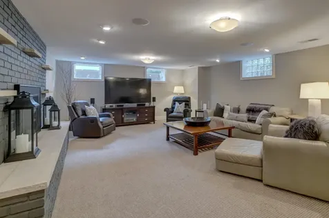450 Mississippi River Boulevard S Saint Paul MN 55105