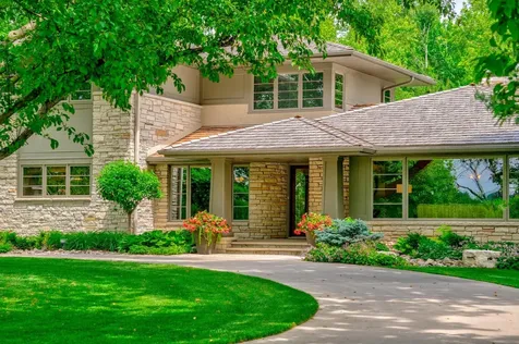 450 Mississippi River Boulevard S Saint Paul MN 55105