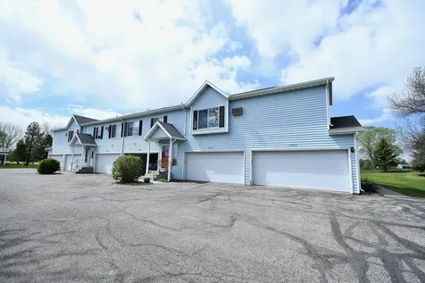 2901 32nd Street S Moorhead MN 56560