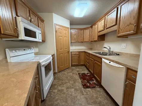 1729 6th Street W West Fargo ND 58078