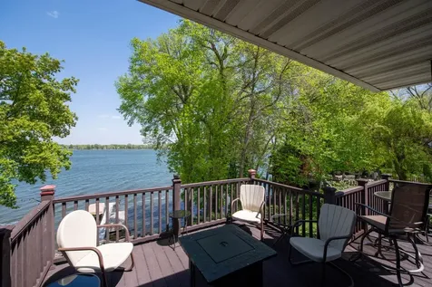 1524 Squirrels Nest Road Kasota MN 56050