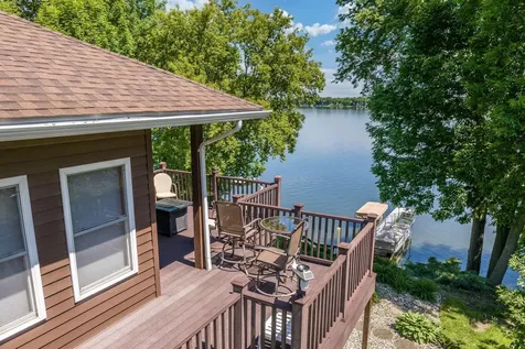 1524 Squirrels Nest Road Kasota MN 56050