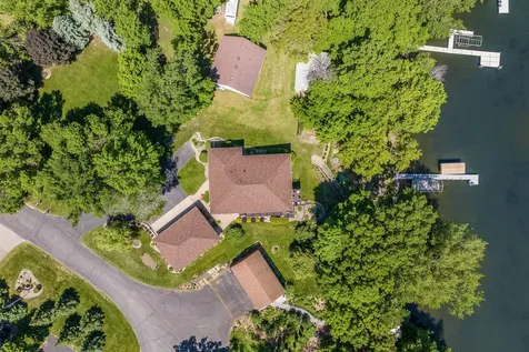 1524 Squirrels Nest Road Kasota MN 56050