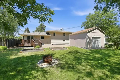 2919 64th Avenue N Brooklyn Center MN 55430