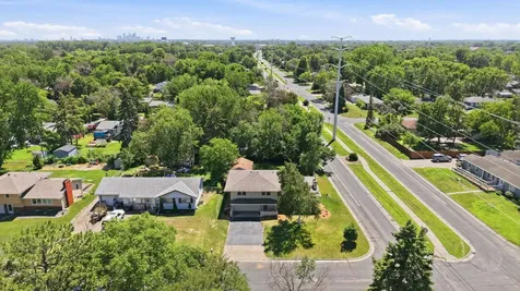 2919 64th Avenue N Brooklyn Center MN 55430