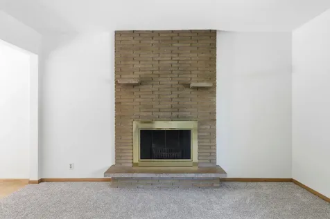 2919 64th Avenue N Brooklyn Center MN 55430