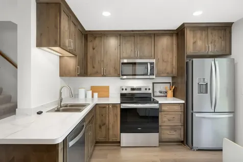 11200 Providence Lane Eden Prairie MN 55344