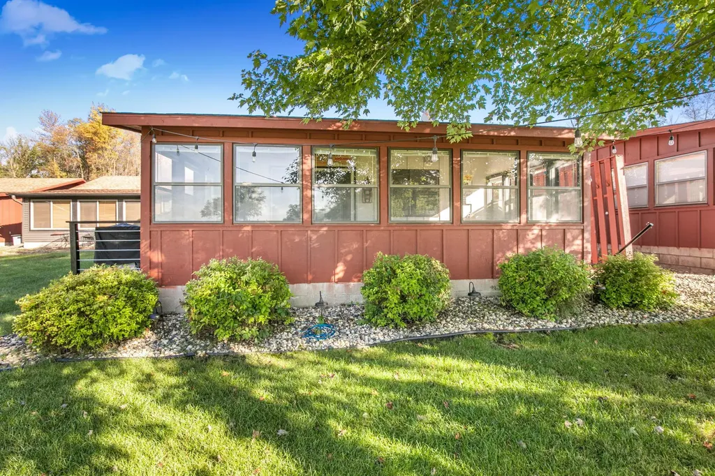 3885 Wahtomin Trail NW Alexandria MN 56308