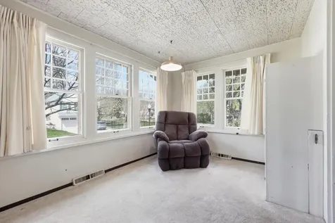 1202 6th Street S Fargo ND 58103
