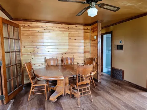 11154 County Road 71 NE Nelson MN 56355