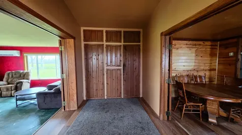 11154 County Road 71 NE Nelson MN 56355