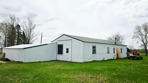 11154 County Road 71 NE Nelson MN 56355