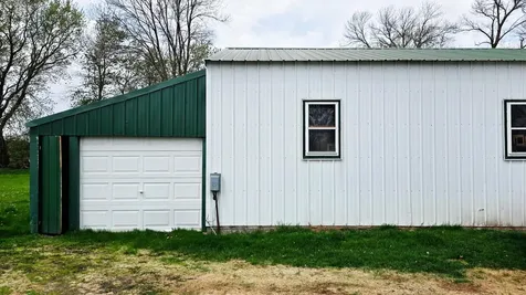 11154 County Road 71 NE Nelson MN 56355