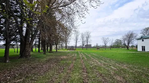 11154 County Road 71 NE Nelson MN 56355