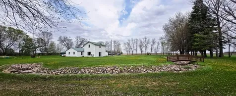 11154 County Road 71 NE Nelson MN 56355