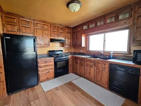11154 County Road 71 NE Nelson MN 56355