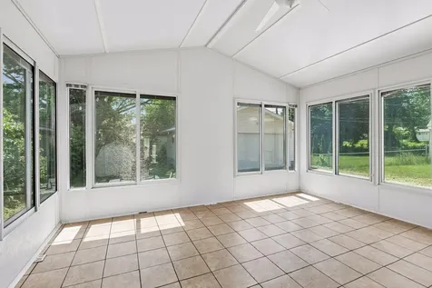 1306 Ryan Avenue W Roseville MN 55113