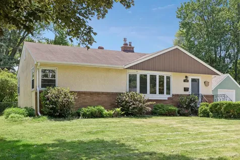 1306 Ryan Avenue W Roseville MN 55113