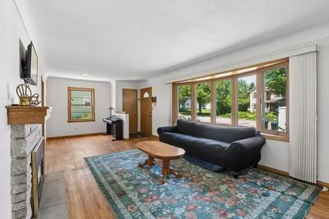 1306 Ryan Avenue W Roseville MN 55113