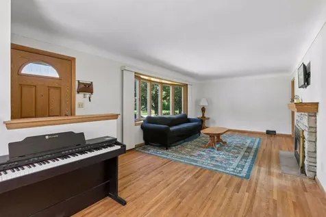 1306 Ryan Avenue W Roseville MN 55113