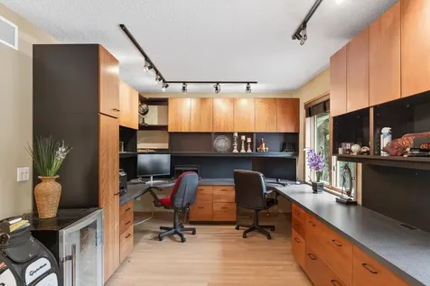 11820 Bren Road Minnetonka MN 55343