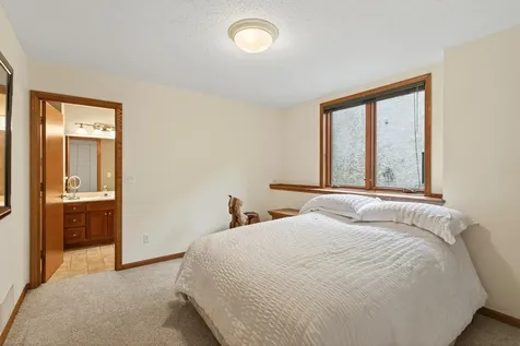 11820 Bren Road Minnetonka MN 55343