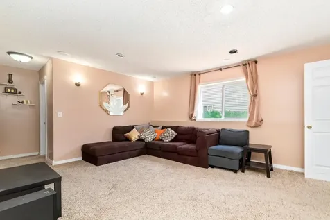 5211 6th Street NE Columbia Heights MN 55421