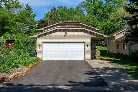 5211 6th Street NE Columbia Heights MN 55421