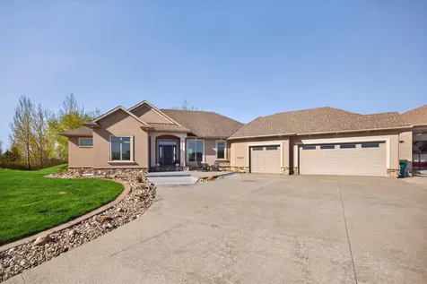 7620 Adelman Drive Horace ND 58047