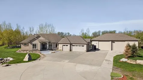 7620 Adelman Drive Horace ND 58047