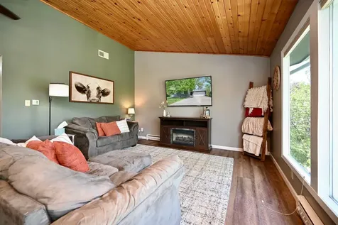208 Alpine Ridge Wabasha MN 55981
