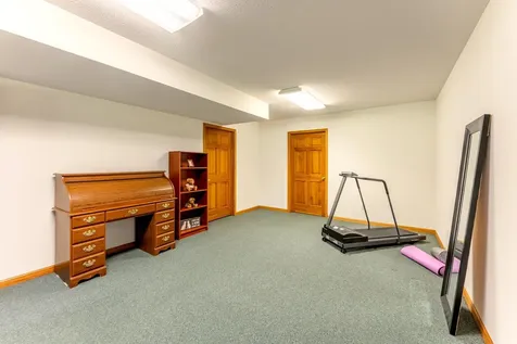 3022 Highpointe Curve Roseville MN 55113