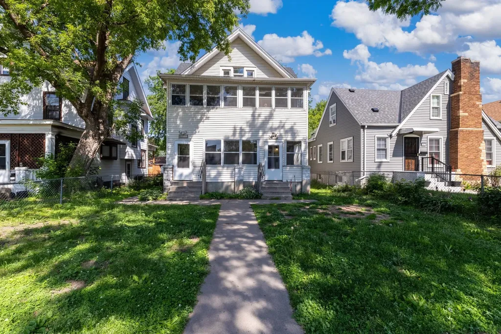 3605 S 3rd Avenue Minneapolis MN 55409