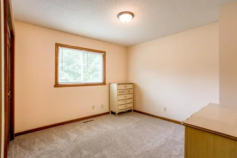 10640 Quebec Avenue N Brooklyn Park MN 55445