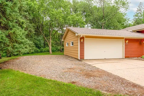 10640 Quebec Avenue N Brooklyn Park MN 55445