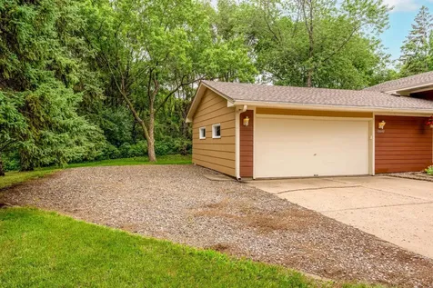 10640 Quebec Avenue N Brooklyn Park MN 55445