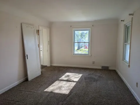 1049 Gorman Avenue West Saint Paul MN 55118