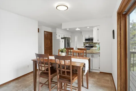 2500 Highland View Avenue S Burnsville MN 55337