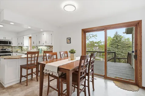 2500 Highland View Avenue S Burnsville MN 55337
