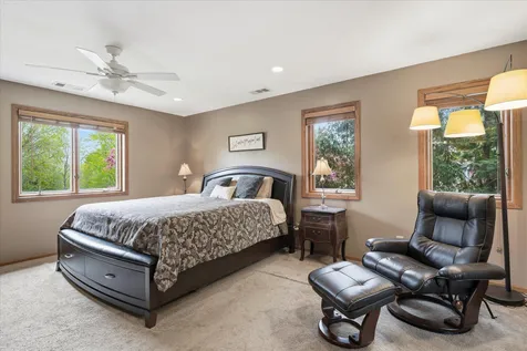 2500 Highland View Avenue S Burnsville MN 55337