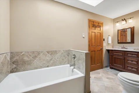 2500 Highland View Avenue S Burnsville MN 55337