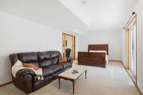 2500 Highland View Avenue S Burnsville MN 55337